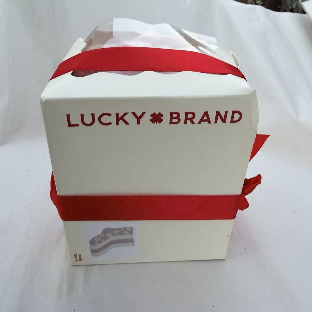 NWT Lucky Brand Socks 3 Pack Gift Box